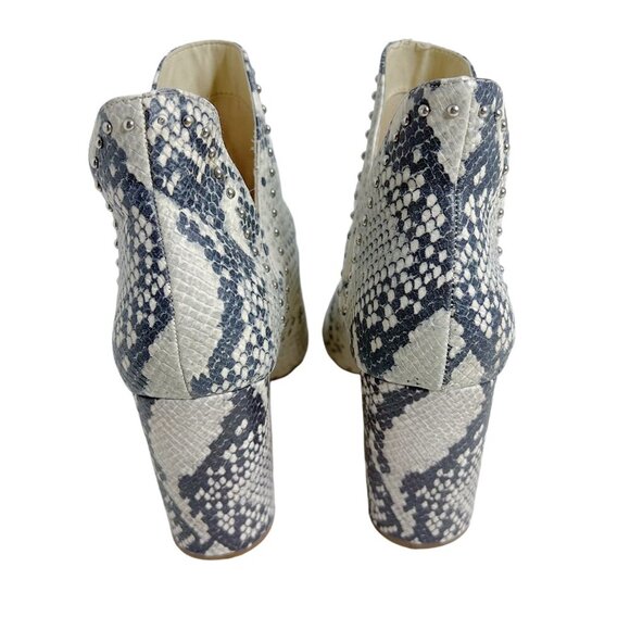 Steve Madden Rockstar White and Grey Snakeprint Snakeskin Studded Booties Size 9 - Picture 4 of 10